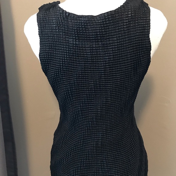 TRIBAL TOP - Picture 2 of 5